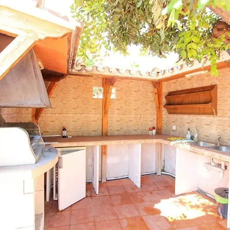 Almendros 2007 فيلة كاليبي